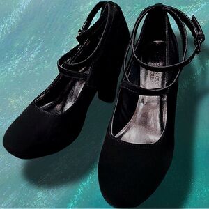 Dominique Nicole Black Suede Cross-Strap Heels | Vintage 90s Mary Jane Pumps